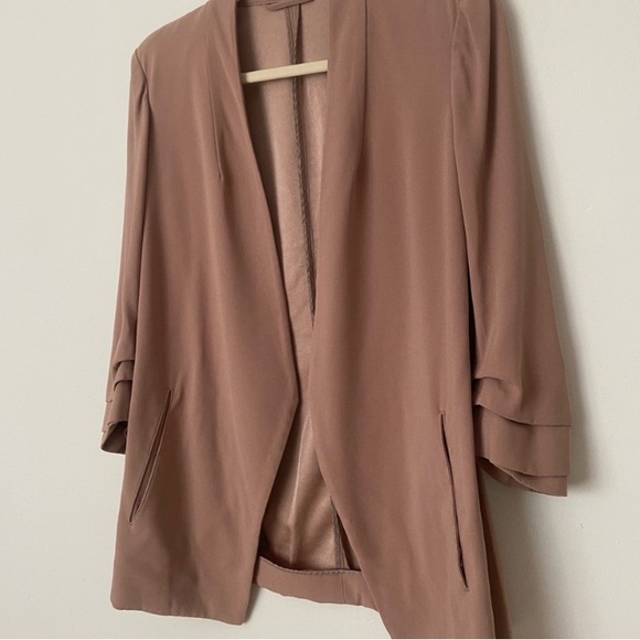 Babaton Aritza Power Hip Women’s Blazer Sz Medium - Picture 4 of 4